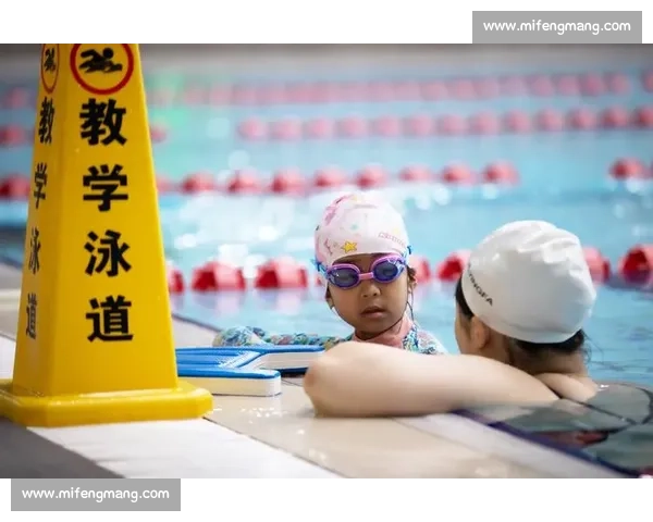 在泳道的呼吸与光影中记录一场青春的泳赛成长记与坚持之歌与梦想 在泳道的呼吸与光影中记录一场青春的泳赛成长记与坚持之歌与梦想